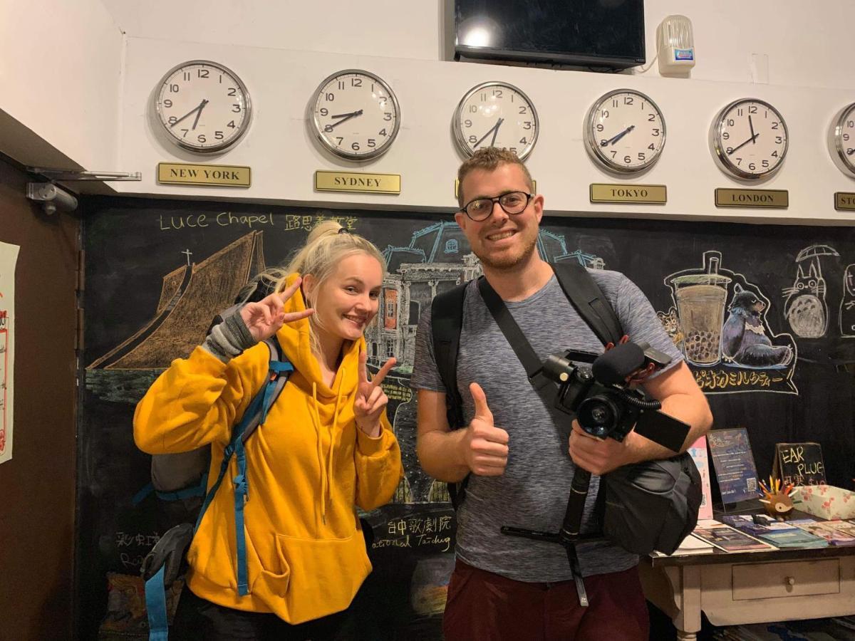 Backpacker 41 Hostel - Taichung Eksteriør bilde